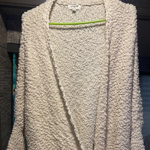 Cardigan - Picture 5 of 5